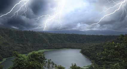 Octubre inicia con tormentas fuertes en Yucatán