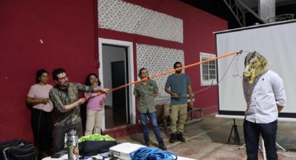 Enseñan a la comunidad de Chabihau a convivir de forma segura con cocodrilos