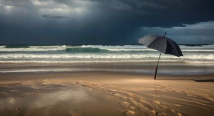 Onda tropical 16 dejará fuertes tormentas este martes 29 de julio en Yucatán