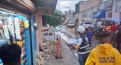 Clausuran tres comercios del Centro Histórico de Mérida por caída de techos en temporada de lluvias