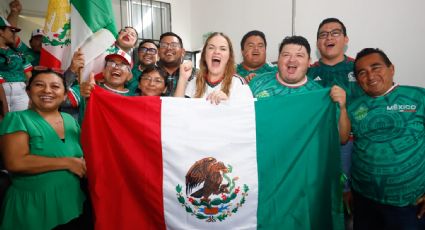 Copa Mundial 2026: Alcaldesa comparte con colaboradores el primer partido de la Selección Nacional